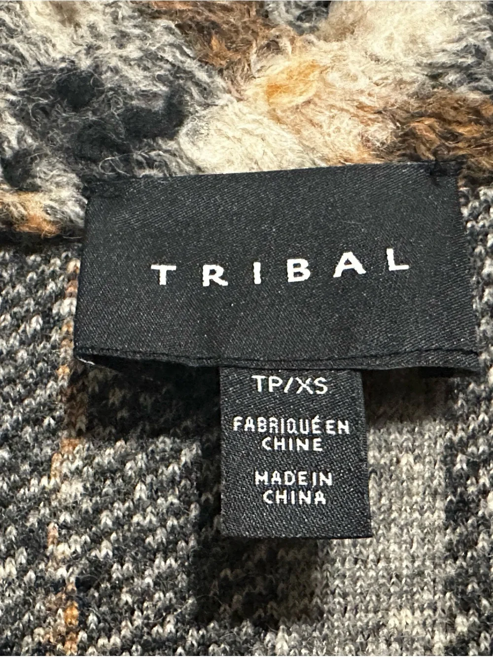 Tribal Bouclé Plaid Vest in Gray, Cream & Brown - Picture 4 of 5